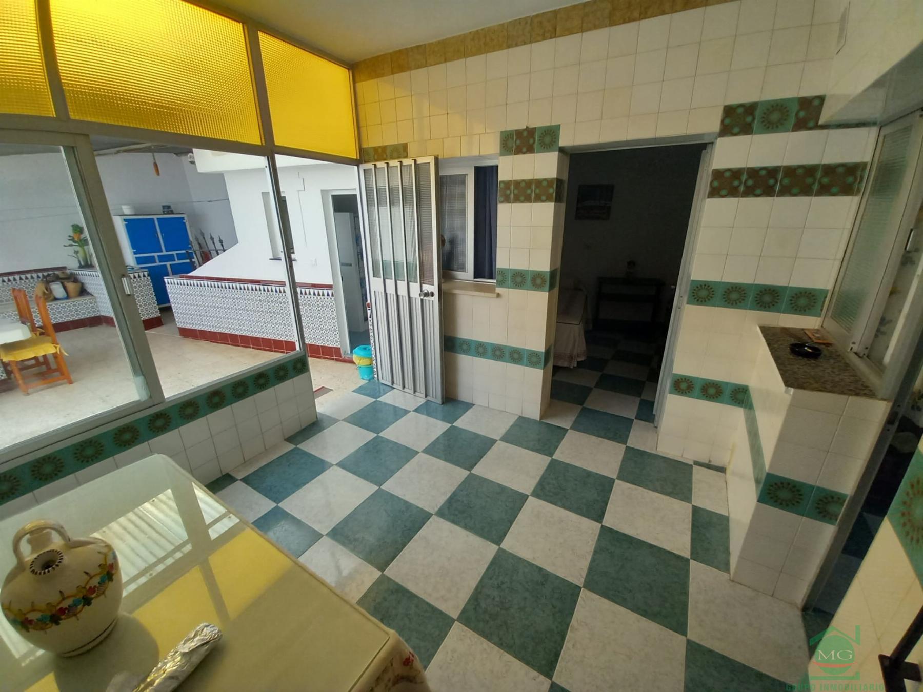 For sale of house in San Roque