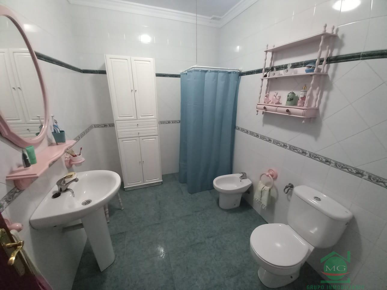 For sale of house in San Roque