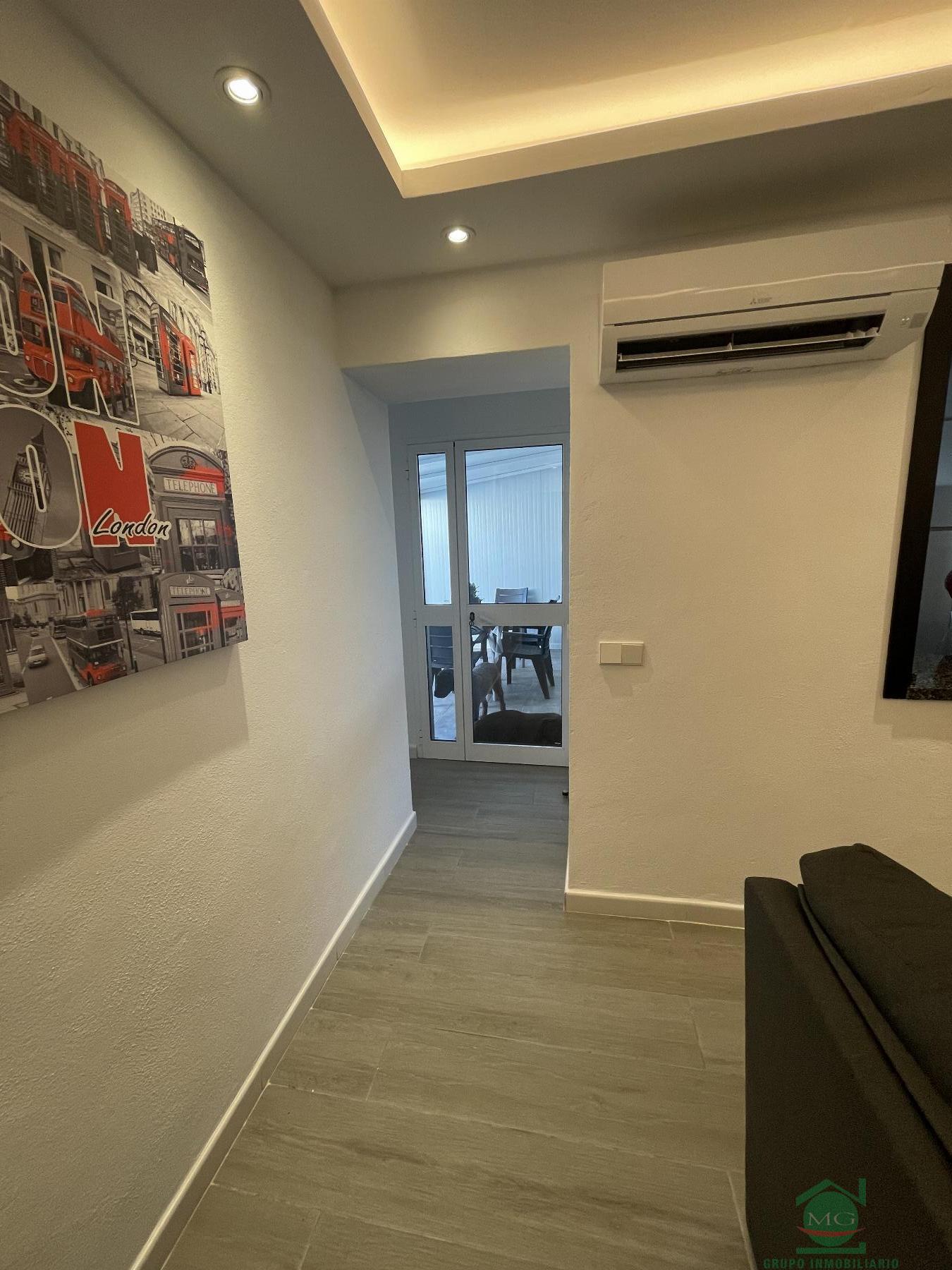For sale of house in San Enrique de Guadiaro