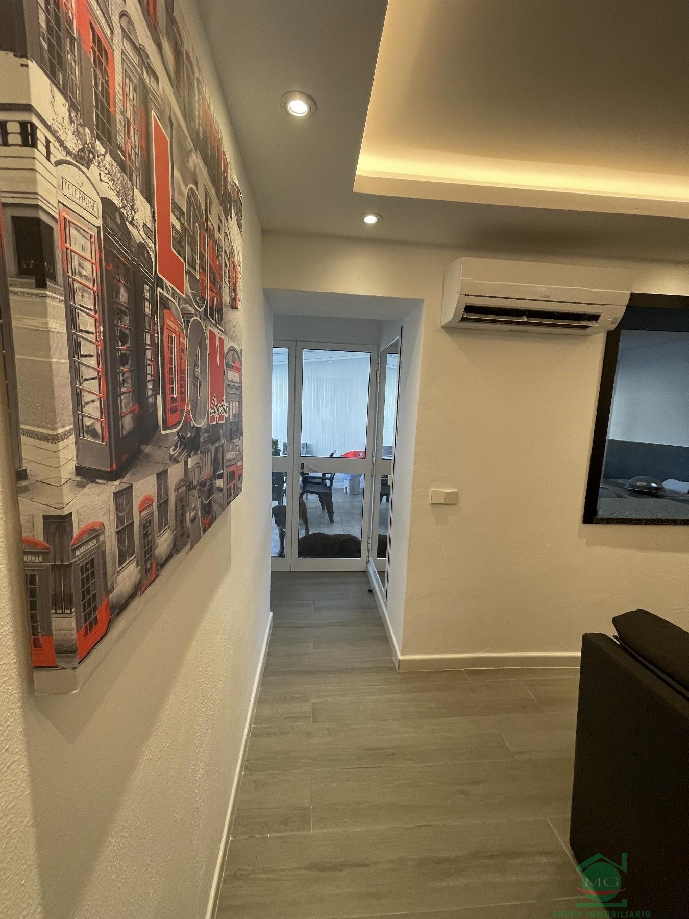 For sale of house in San Enrique de Guadiaro