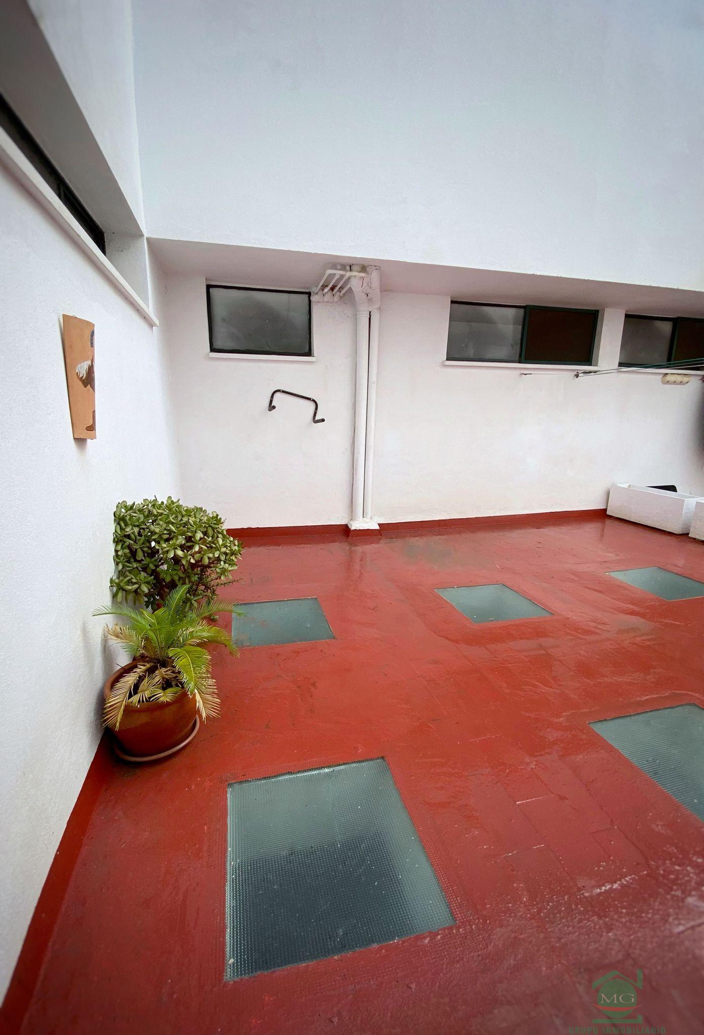 For sale of flat in San Roque