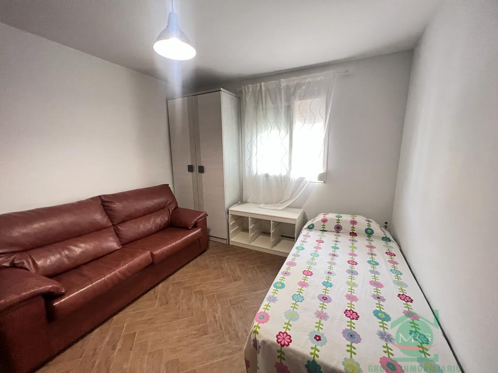 For sale of flat in San Roque