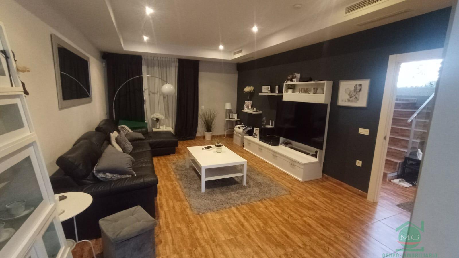 For sale of house in San Roque