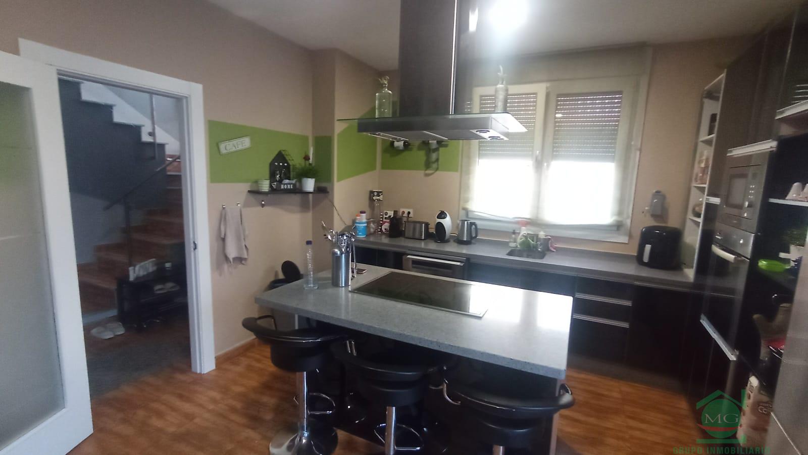 For sale of house in San Roque