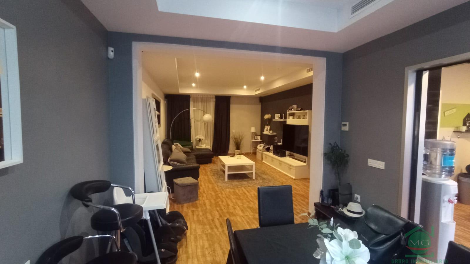 For sale of house in San Roque