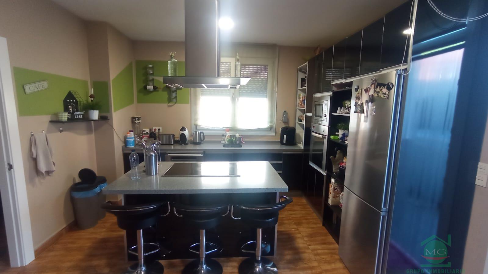 For sale of house in San Roque