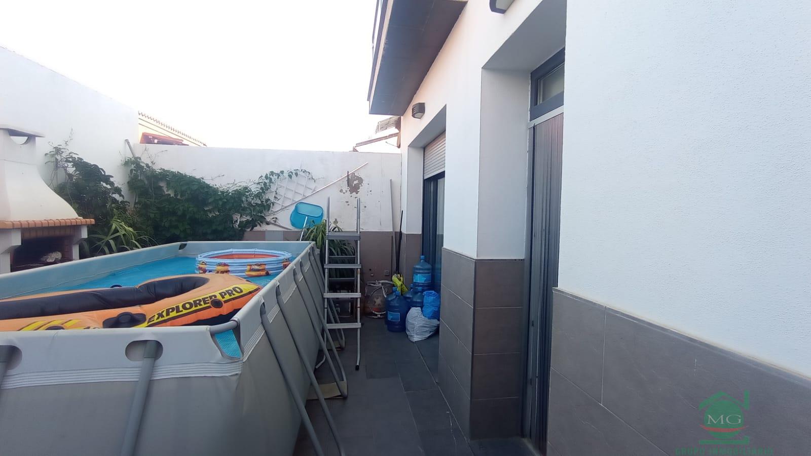 For sale of house in San Roque