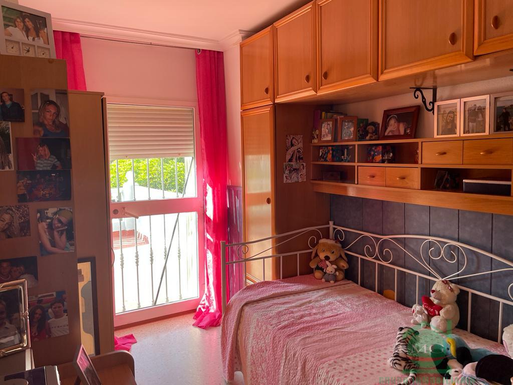 For sale of house in Algeciras