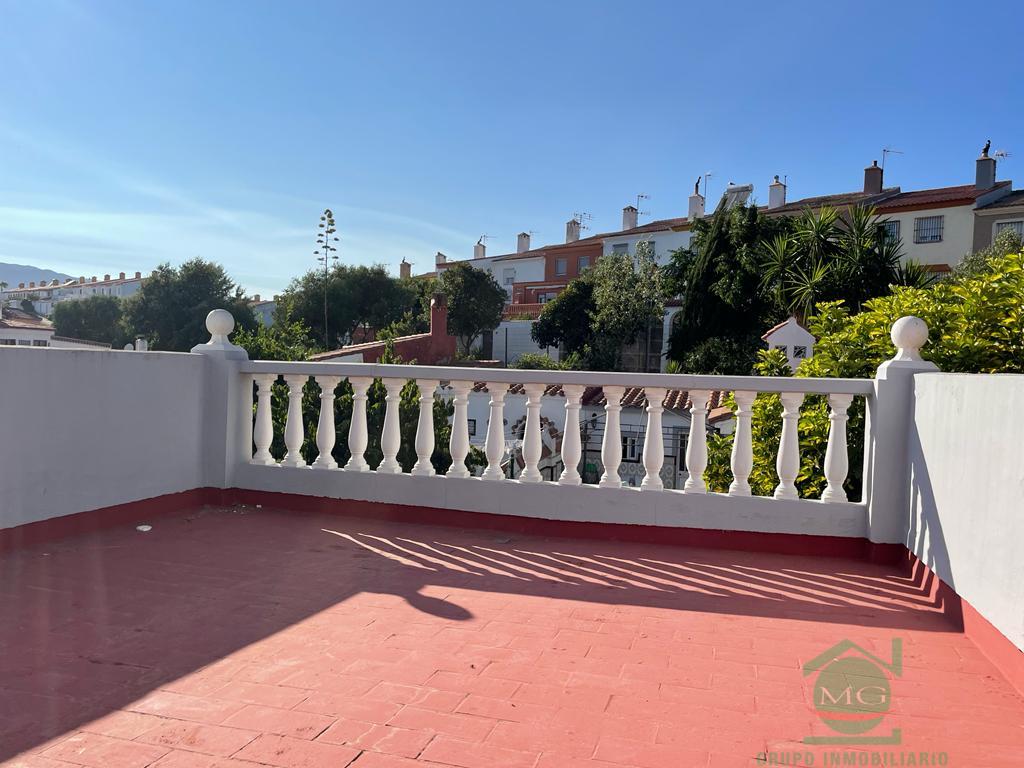 For sale of house in Algeciras