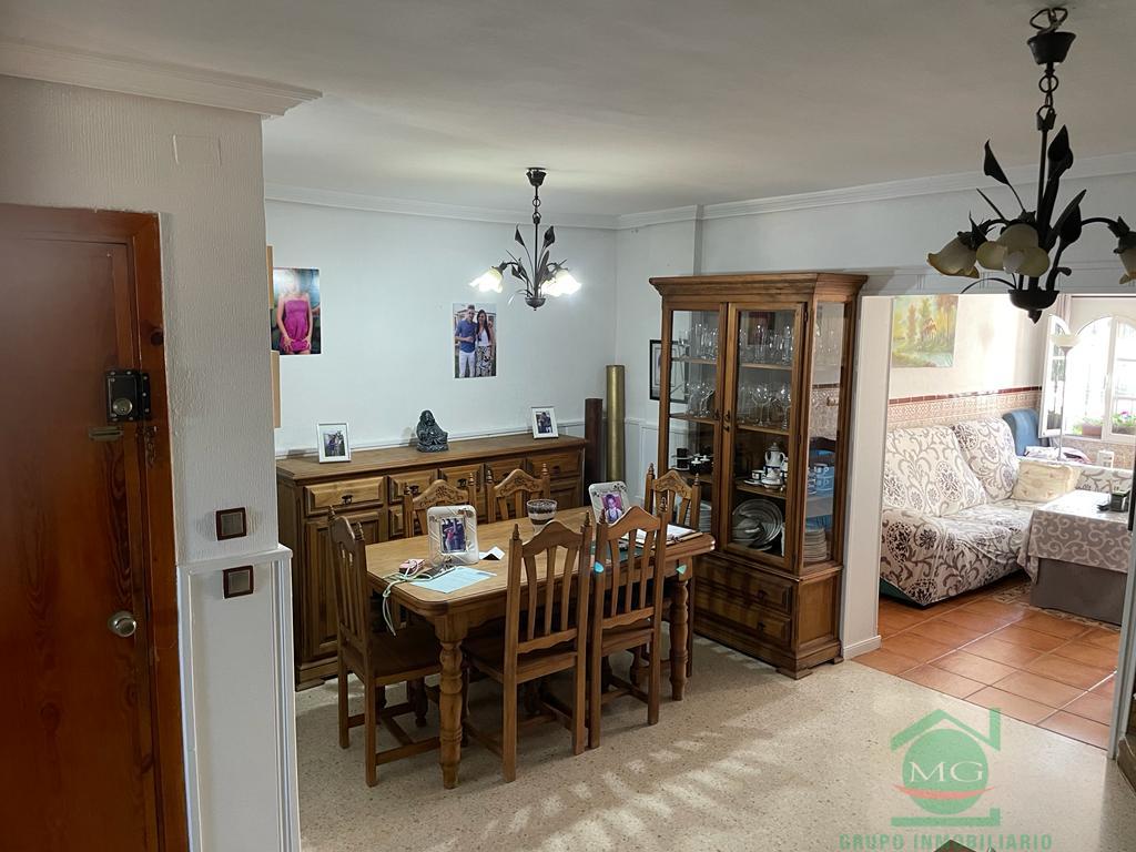 For sale of house in Algeciras