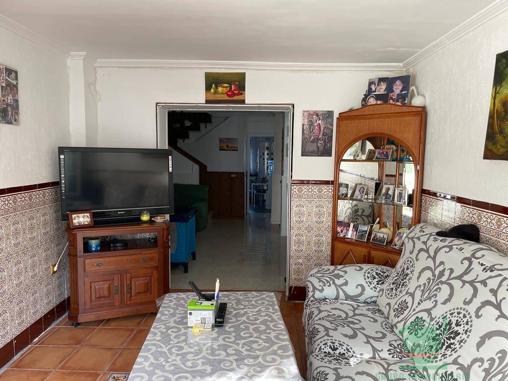 For sale of house in Algeciras