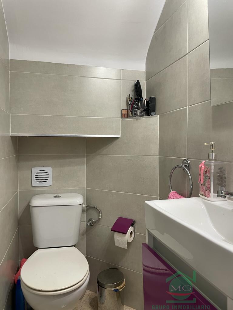 For sale of house in Algeciras