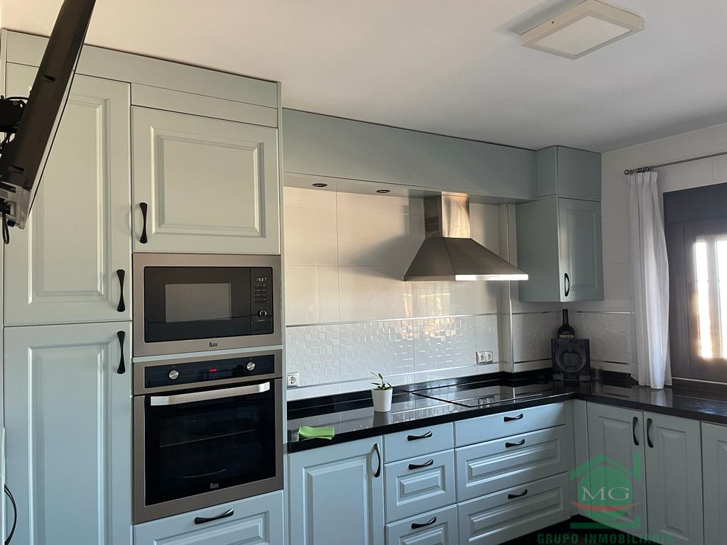 For sale of house in Algeciras