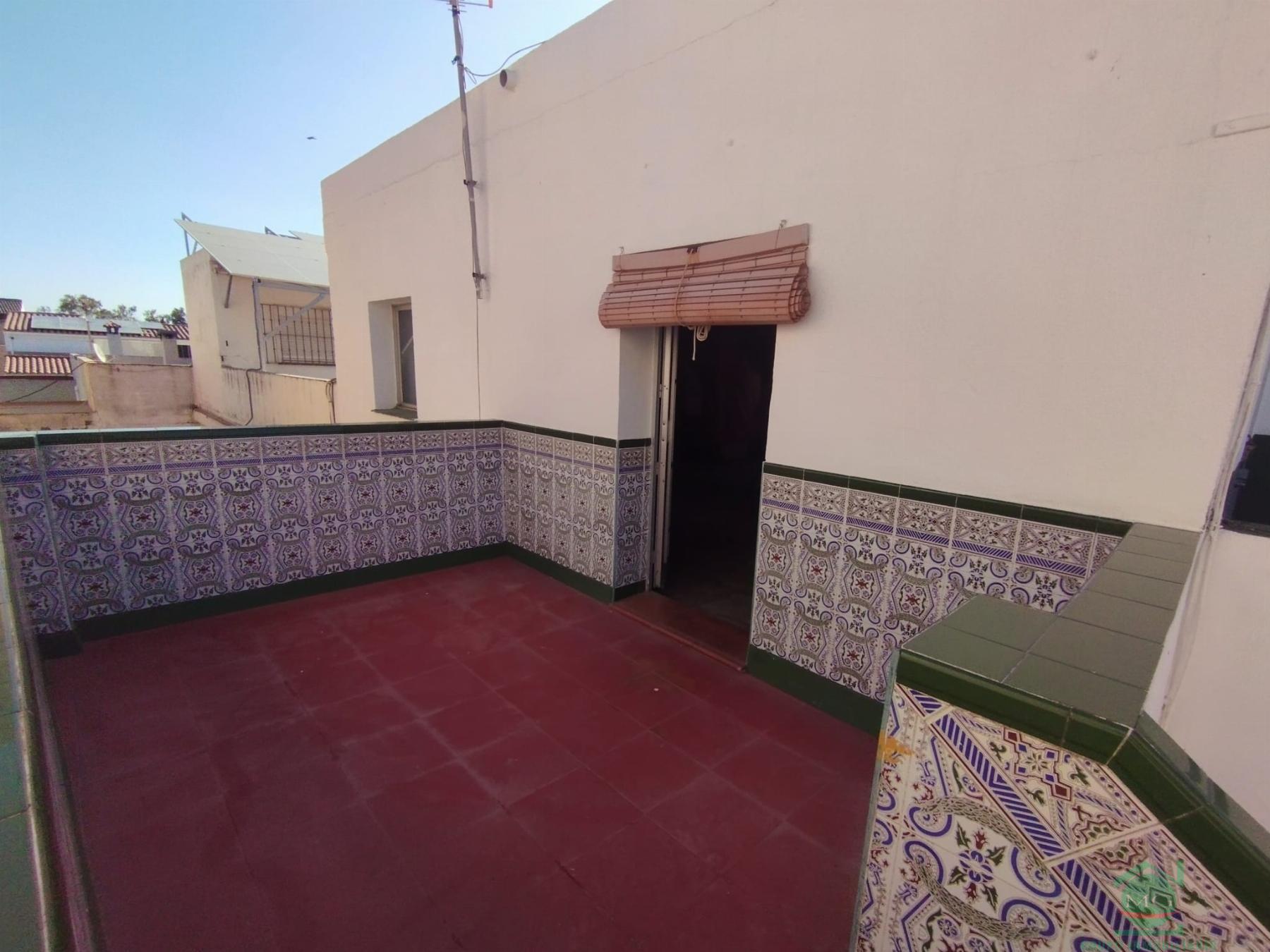 For sale of house in Los Barrios