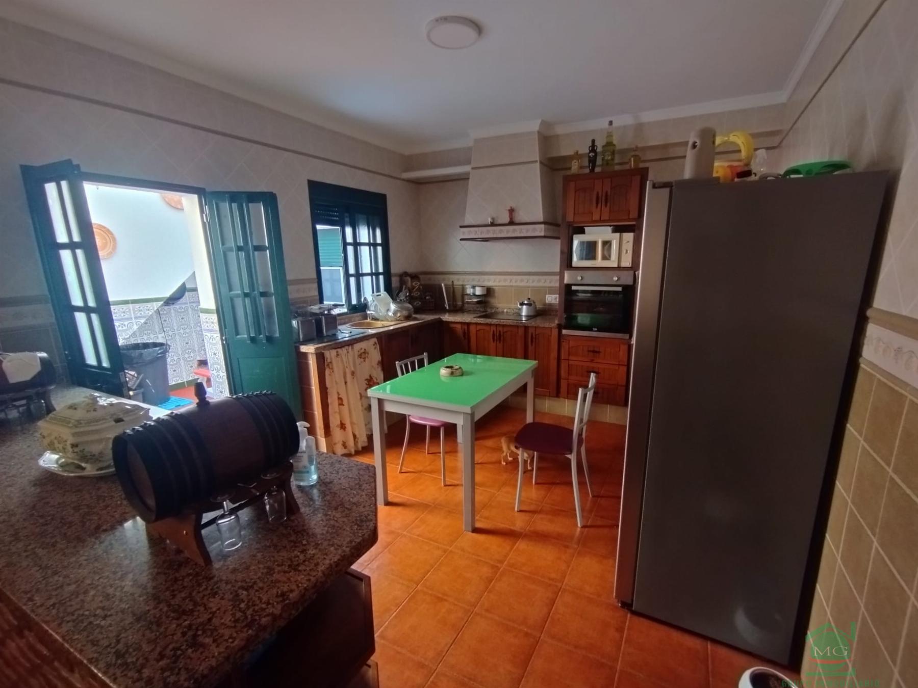 For sale of house in Los Barrios