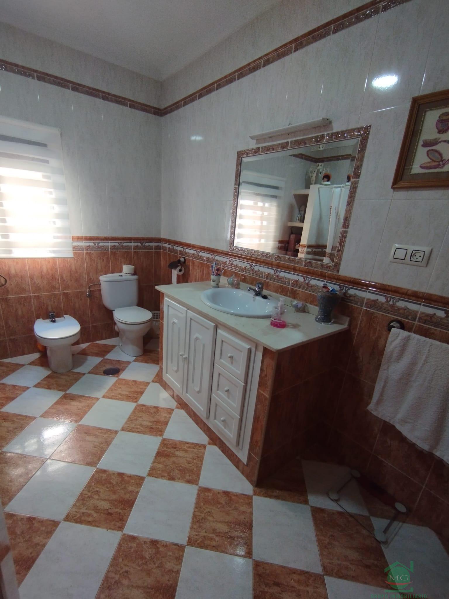For sale of house in Los Barrios