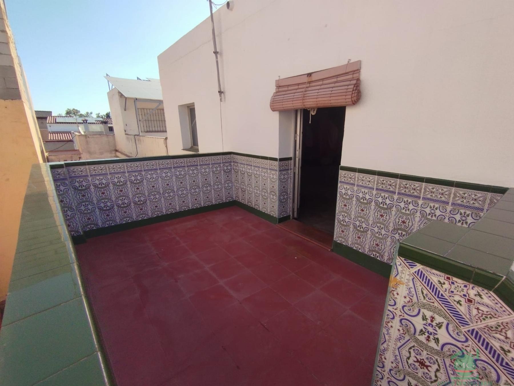 For sale of house in Los Barrios