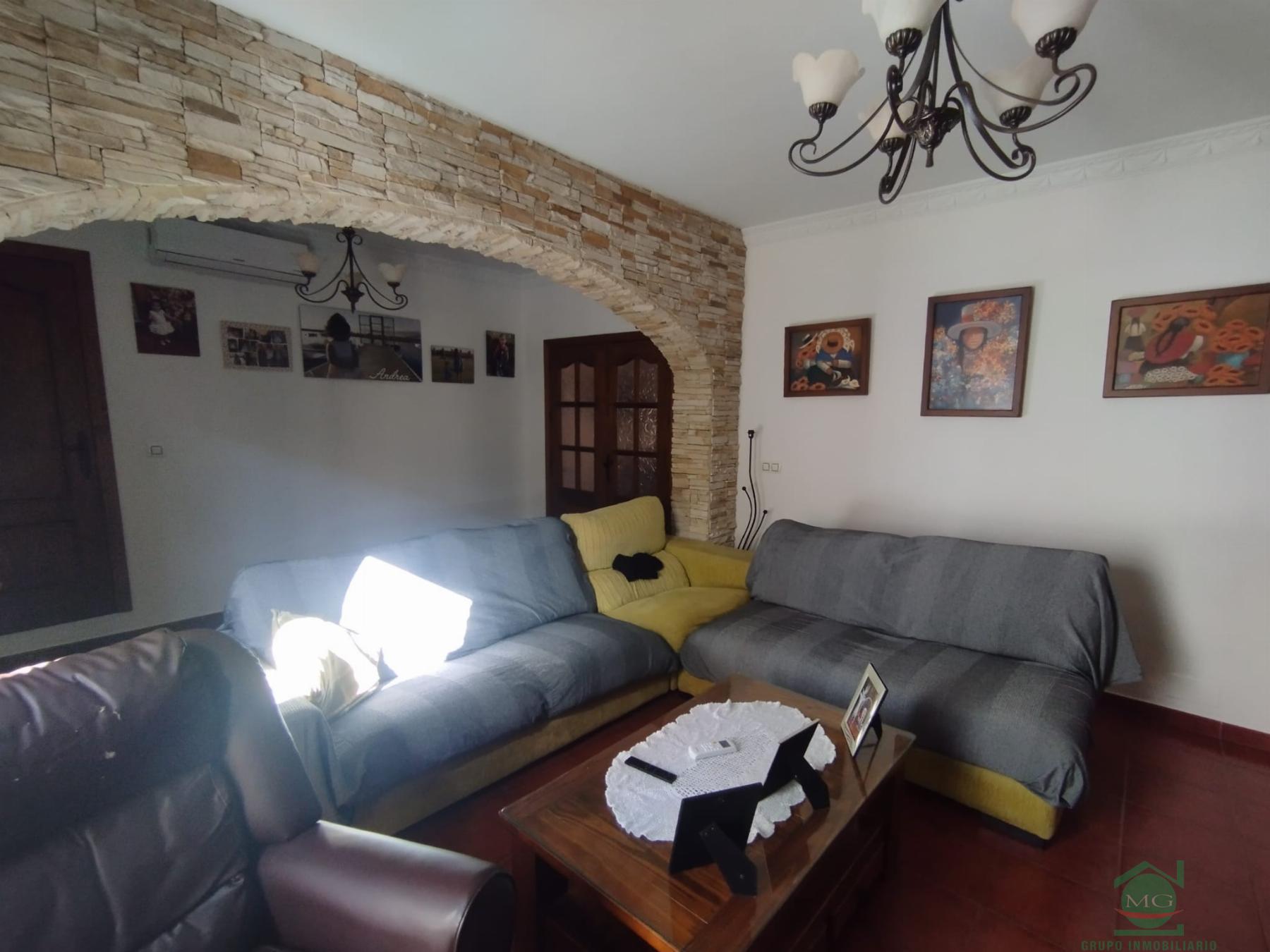 For sale of house in Los Barrios