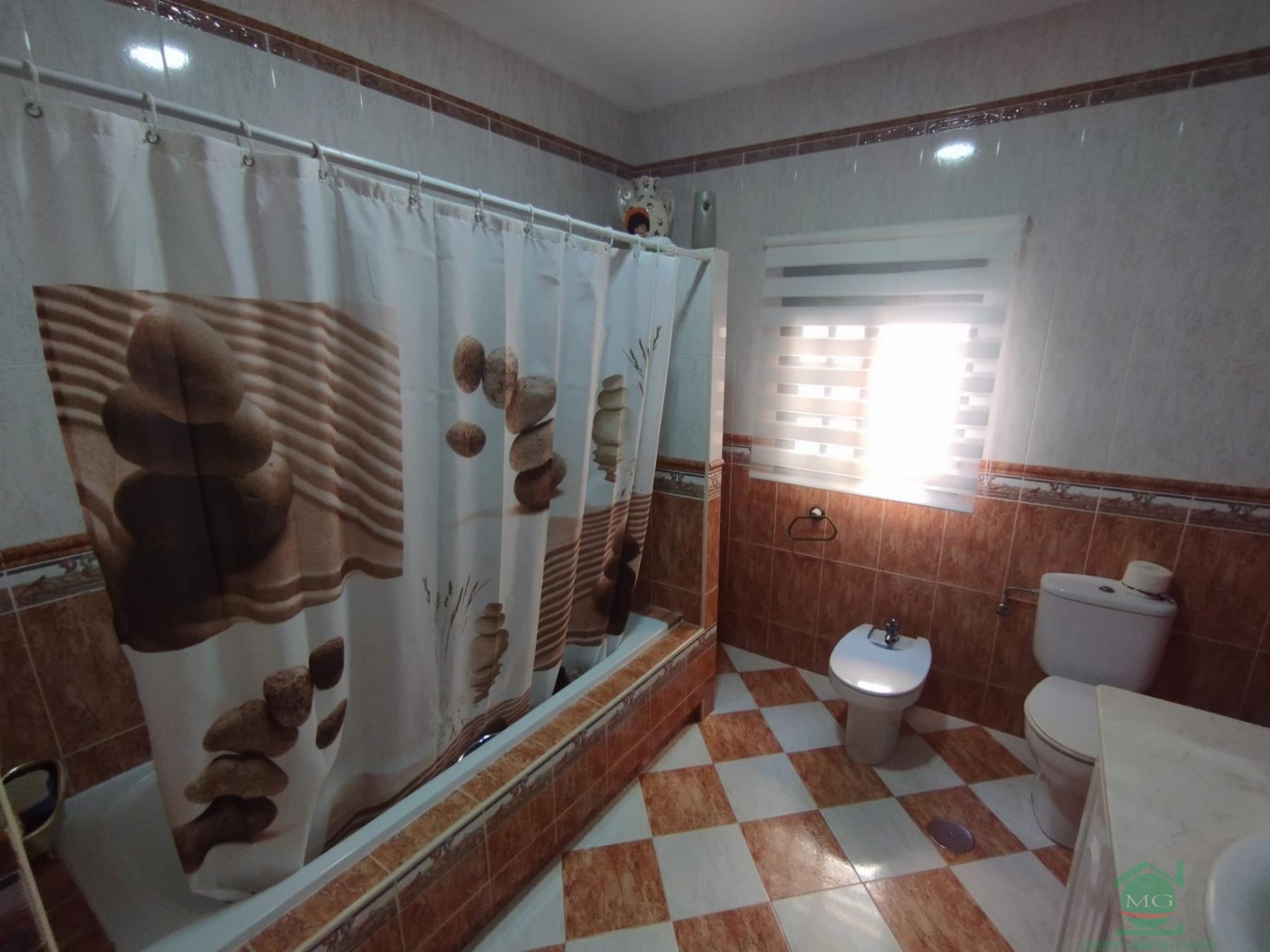 For sale of house in Los Barrios
