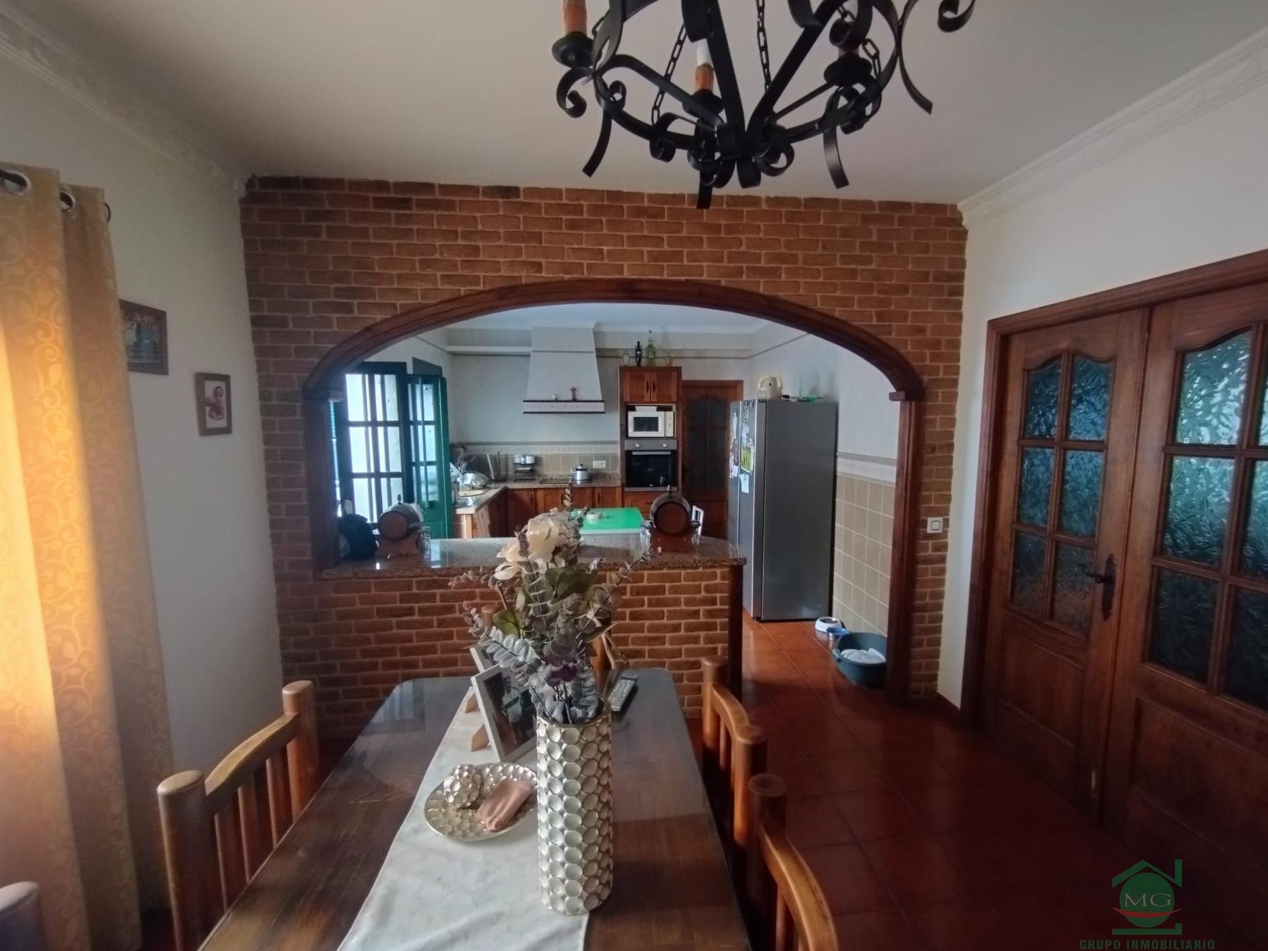 For sale of house in Los Barrios