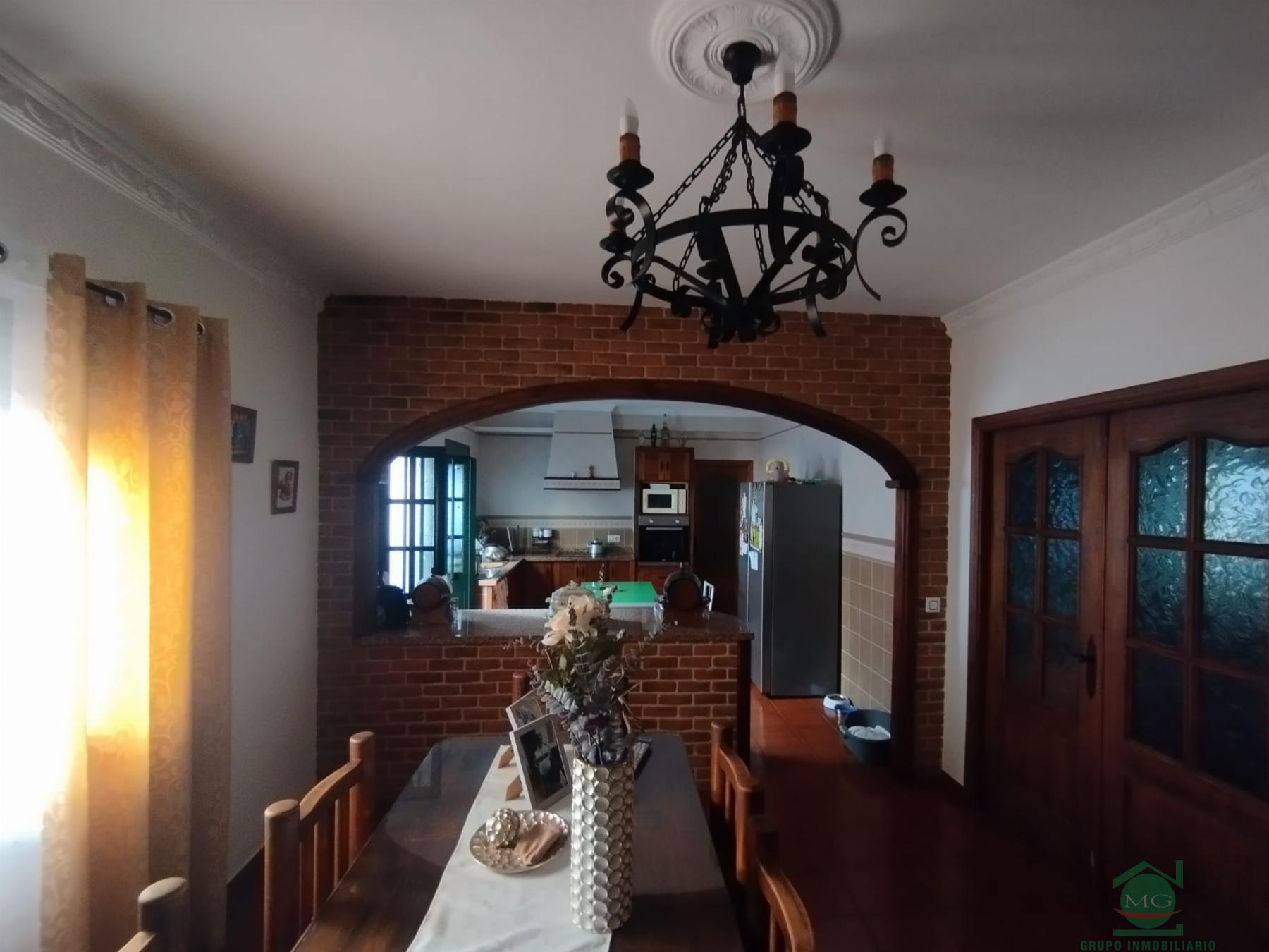 For sale of house in Los Barrios
