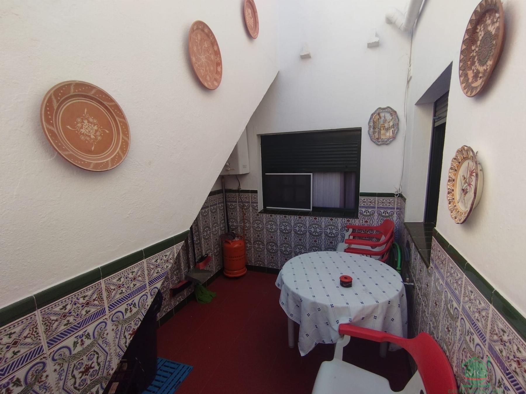 For sale of house in Los Barrios