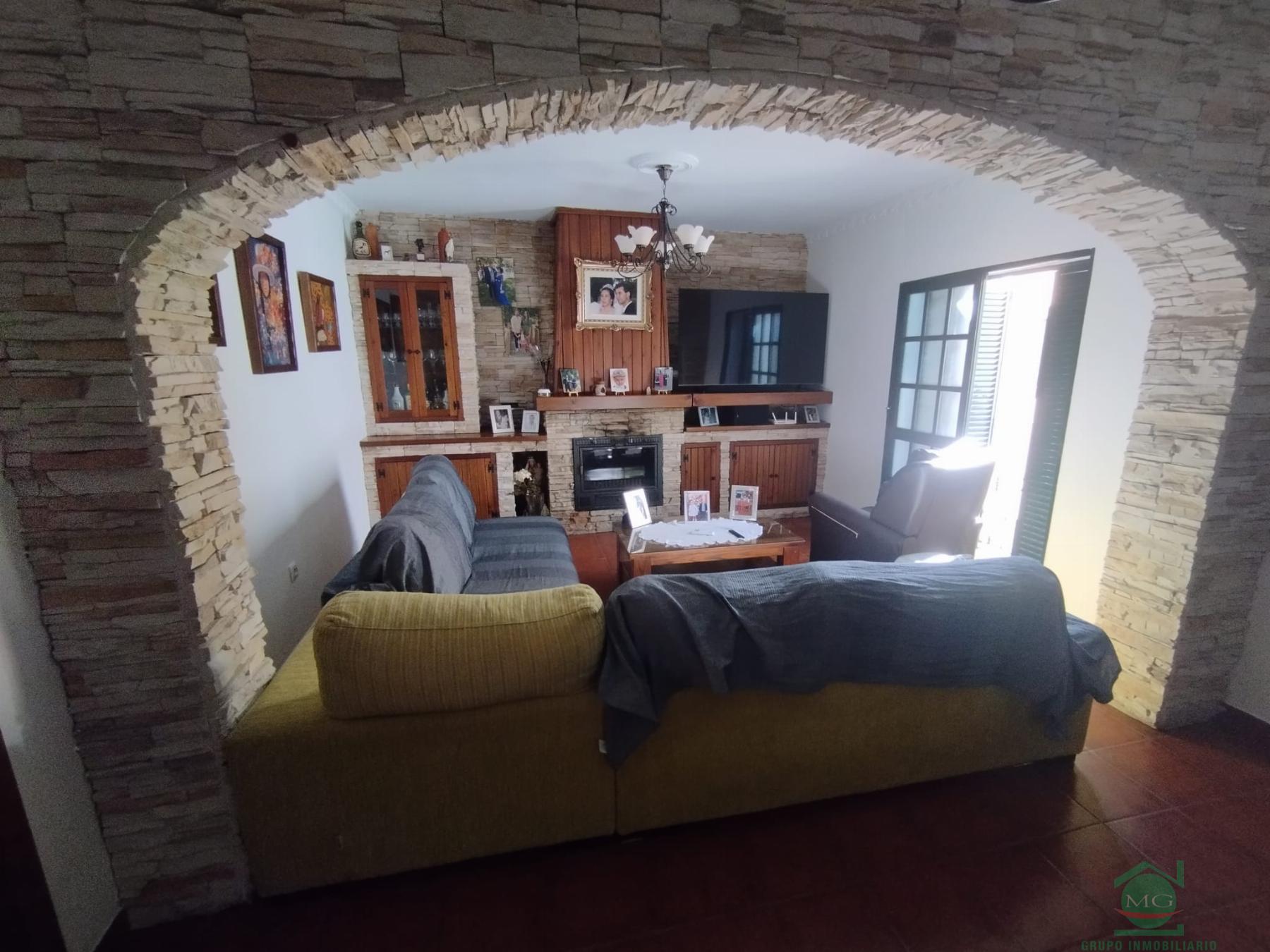 For sale of house in Los Barrios