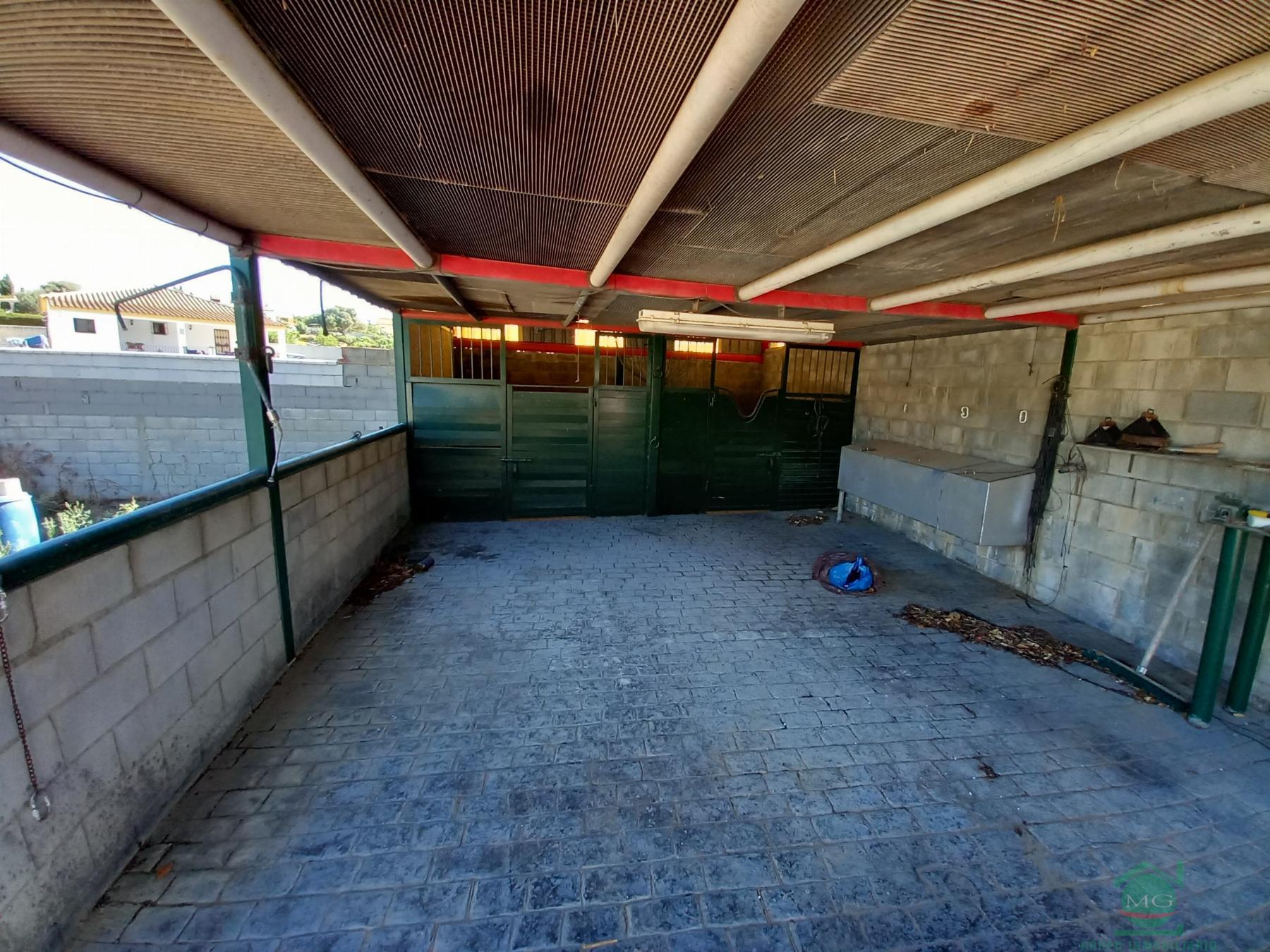 For sale of rural property in San Roque