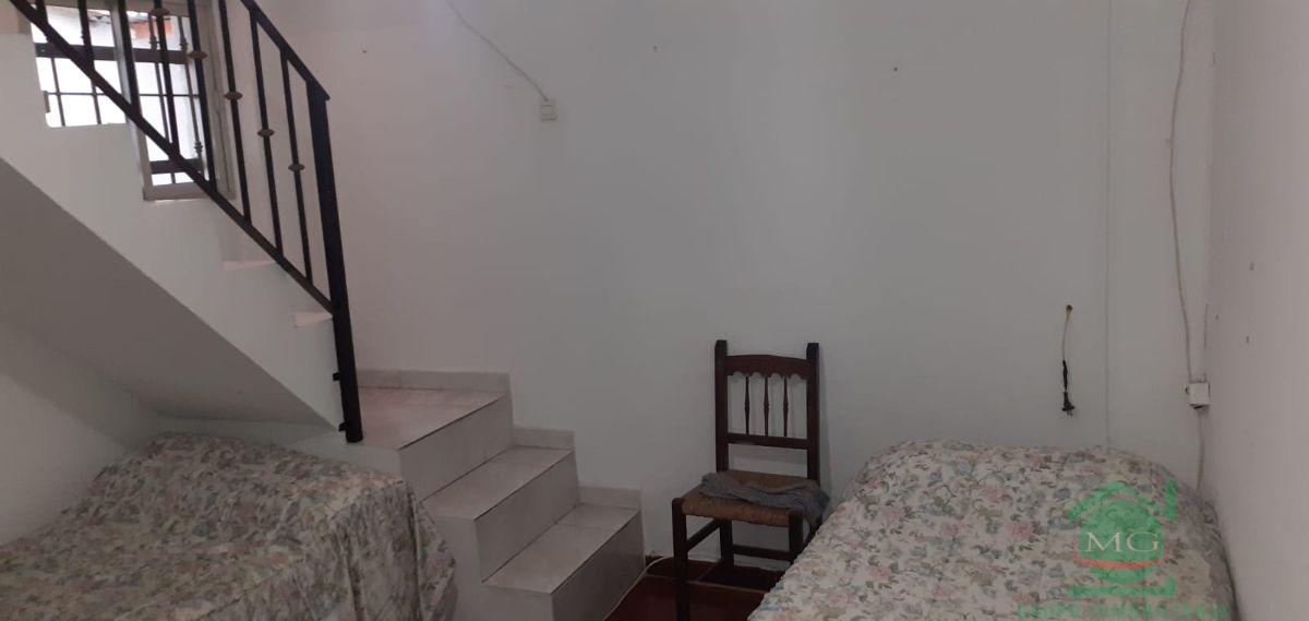 For sale of house in San Roque
