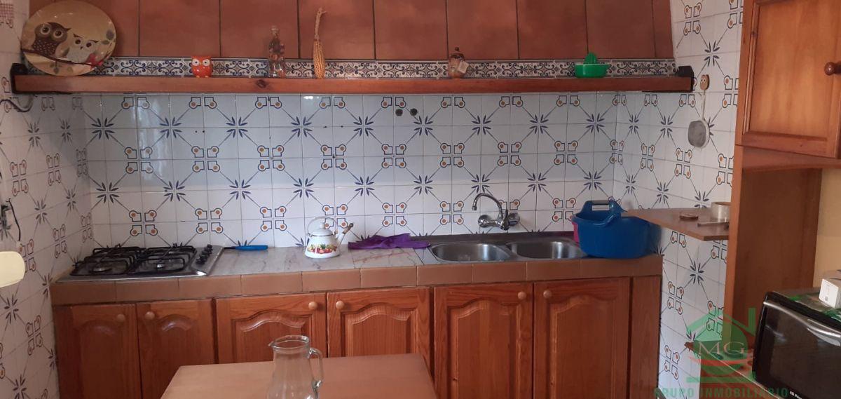 For sale of house in San Roque
