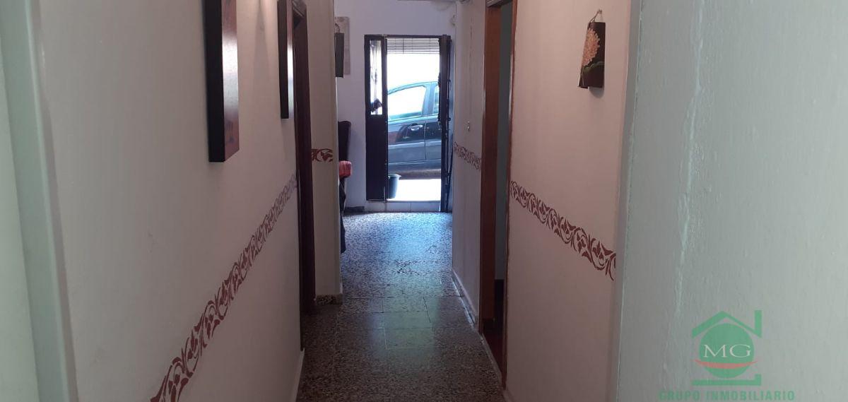 For sale of house in San Roque