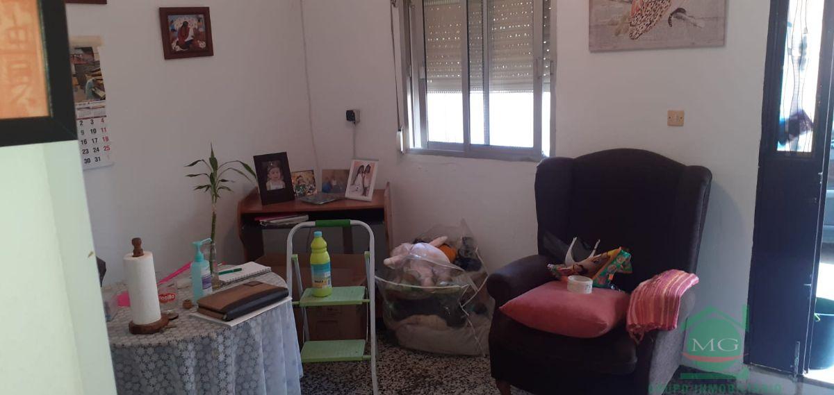 For sale of house in San Roque