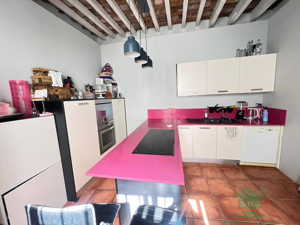 For sale of house in San Roque
