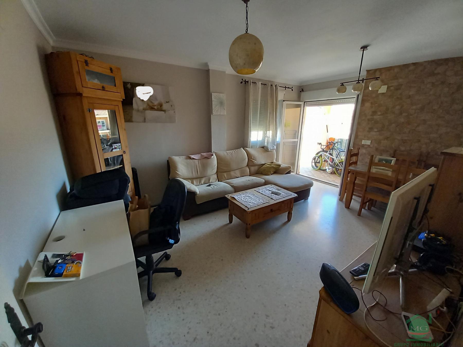 For sale of flat in Puente Mayorga