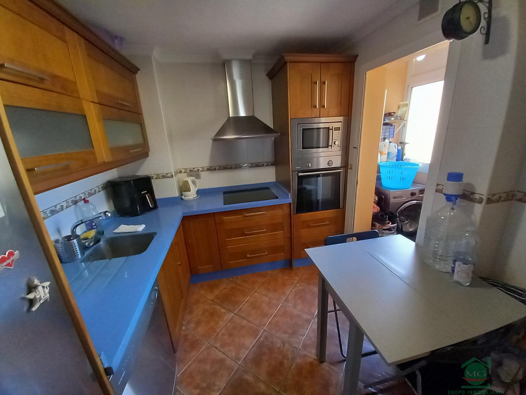 For sale of flat in Puente Mayorga