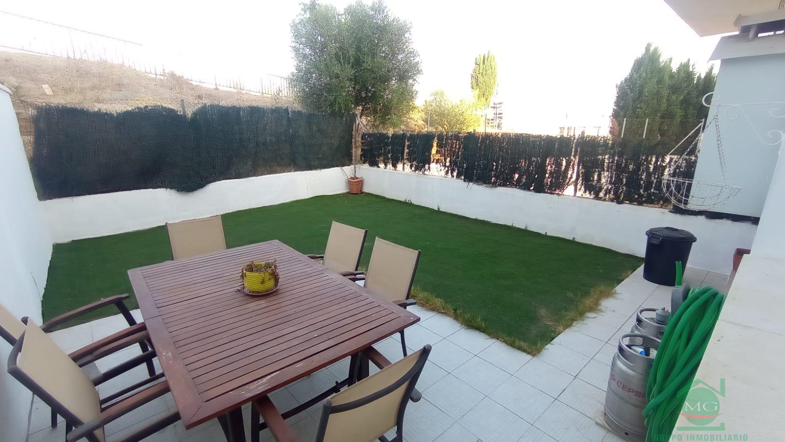 For sale of house in San Roque