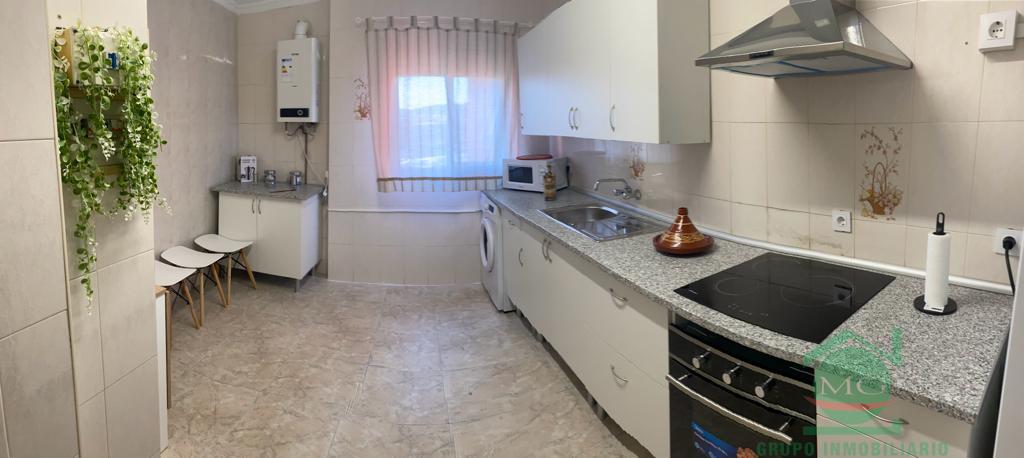 For rent of house in Algeciras