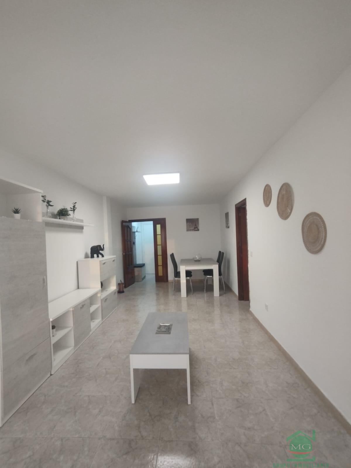 For rent of house in Algeciras