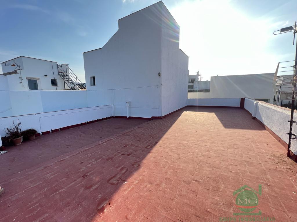 For sale of house in San Roque