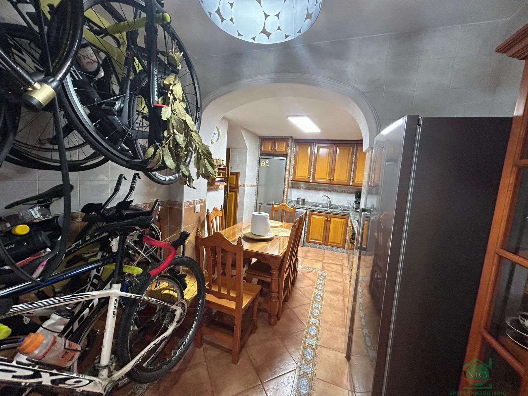For sale of house in Los Barrios