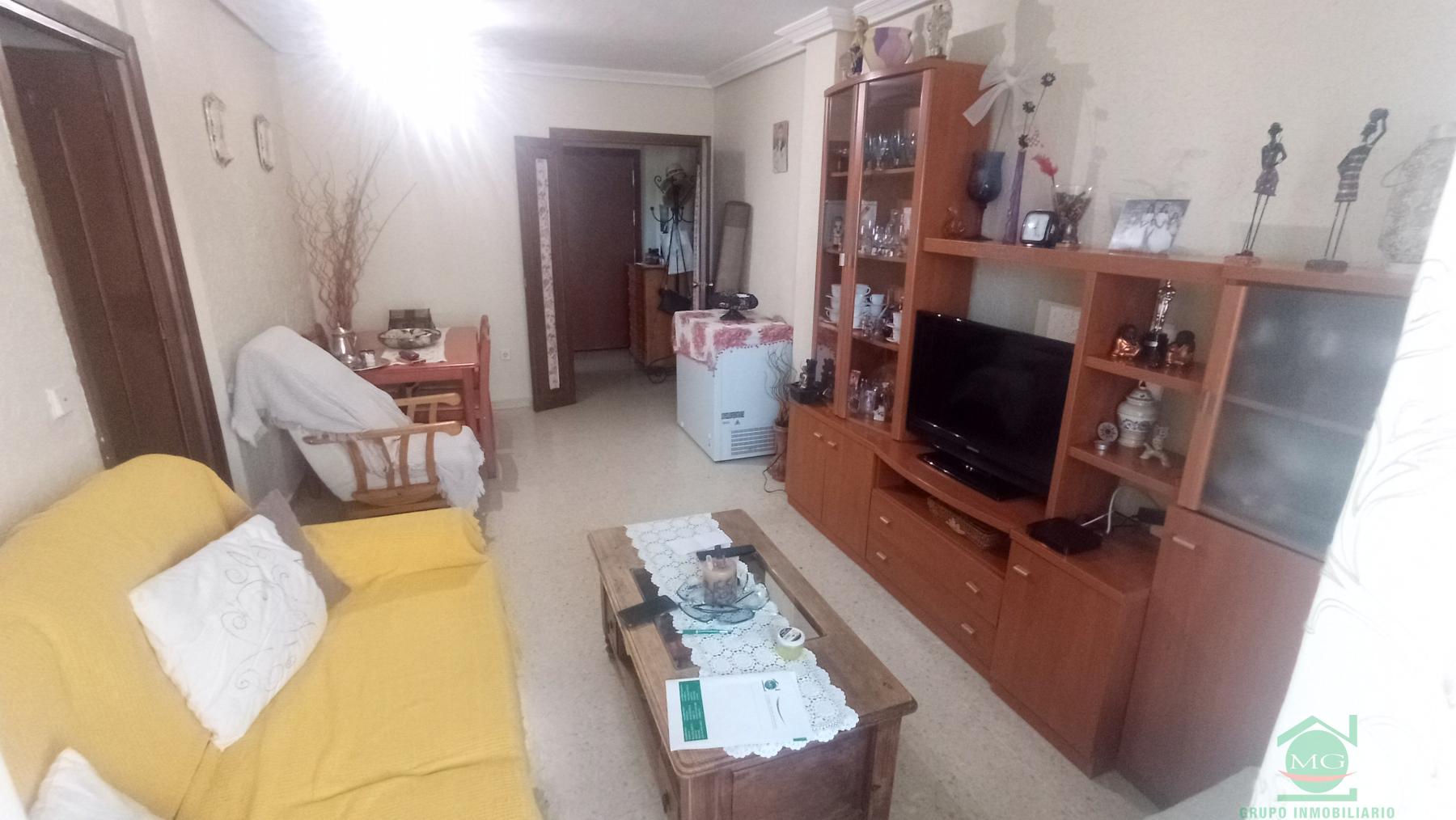 For sale of flat in San Roque