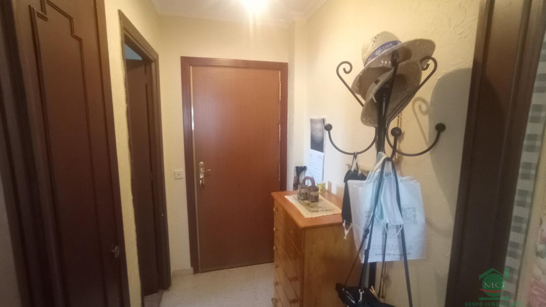 For sale of flat in San Roque