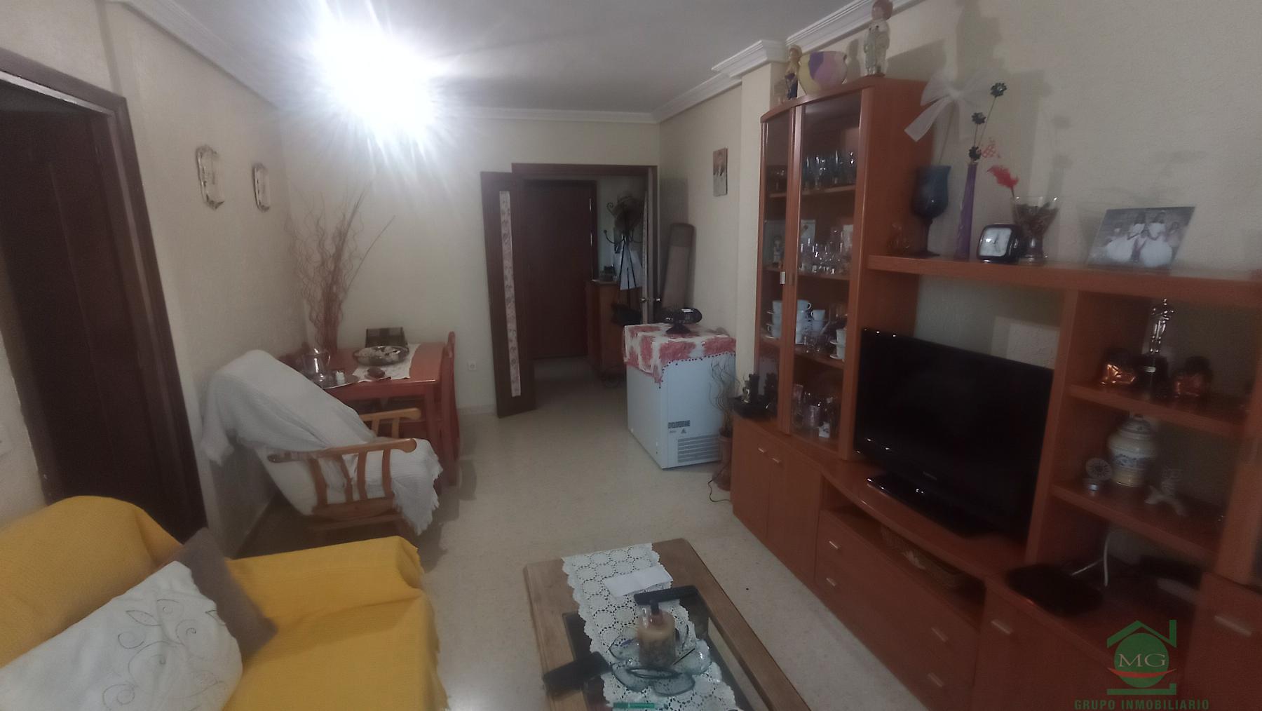 For sale of flat in San Roque