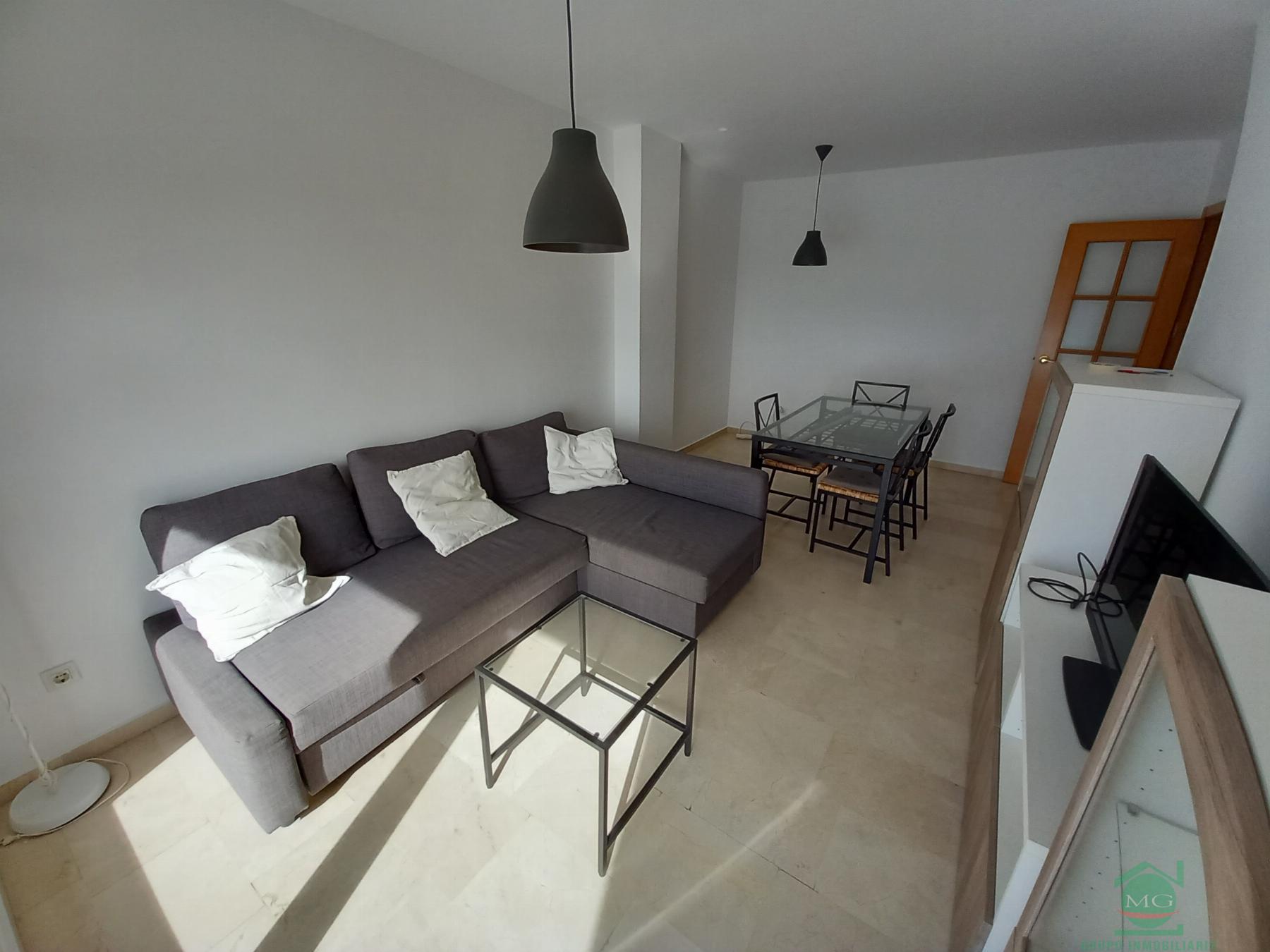For sale of flat in La Linea de la Concepcion