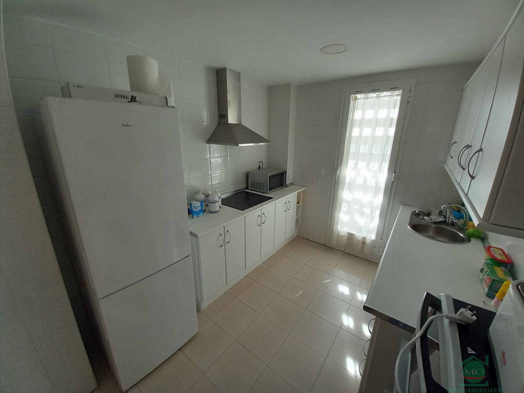 For sale of flat in La Linea de la Concepcion
