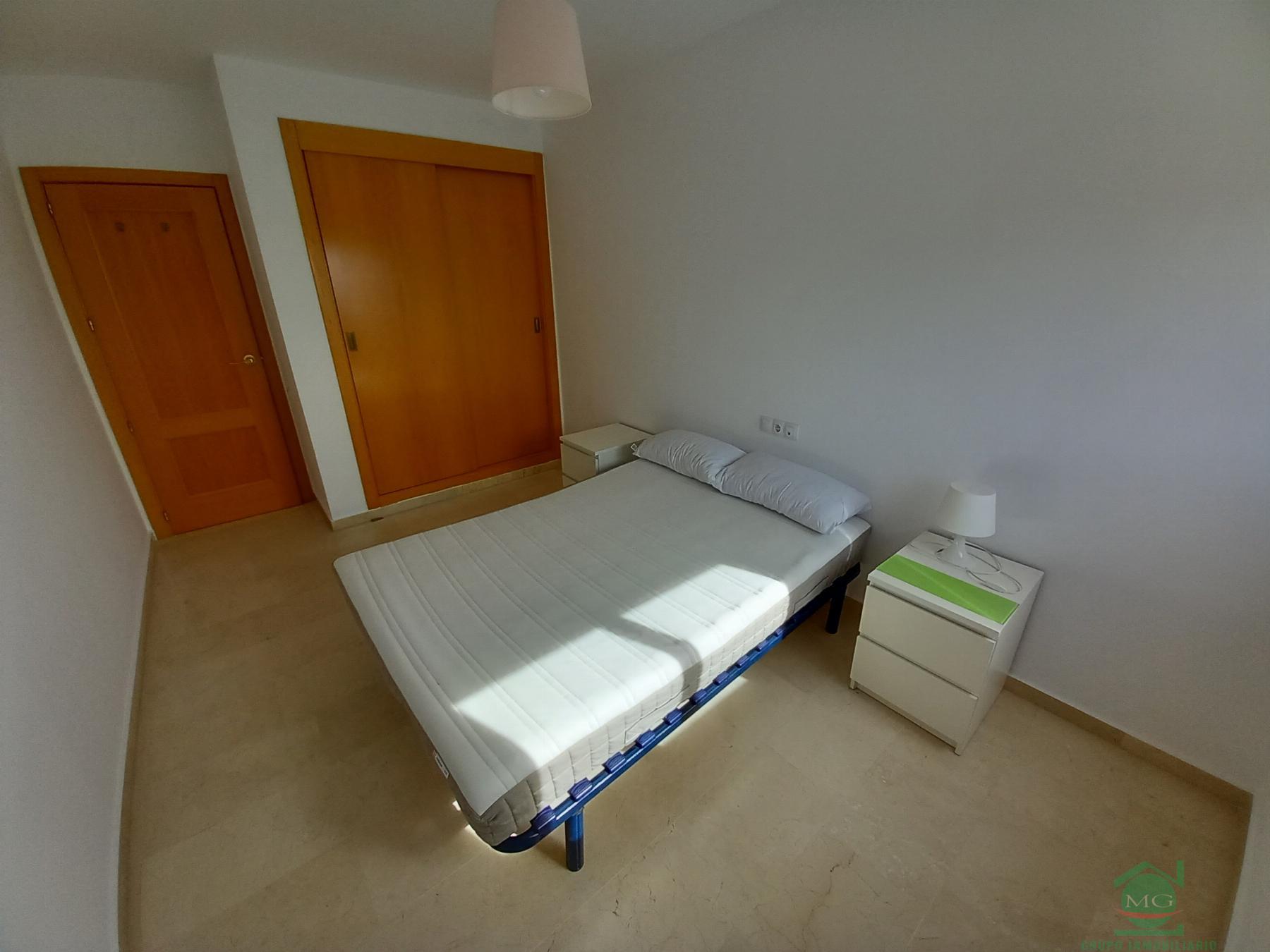 For sale of flat in La Linea de la Concepcion