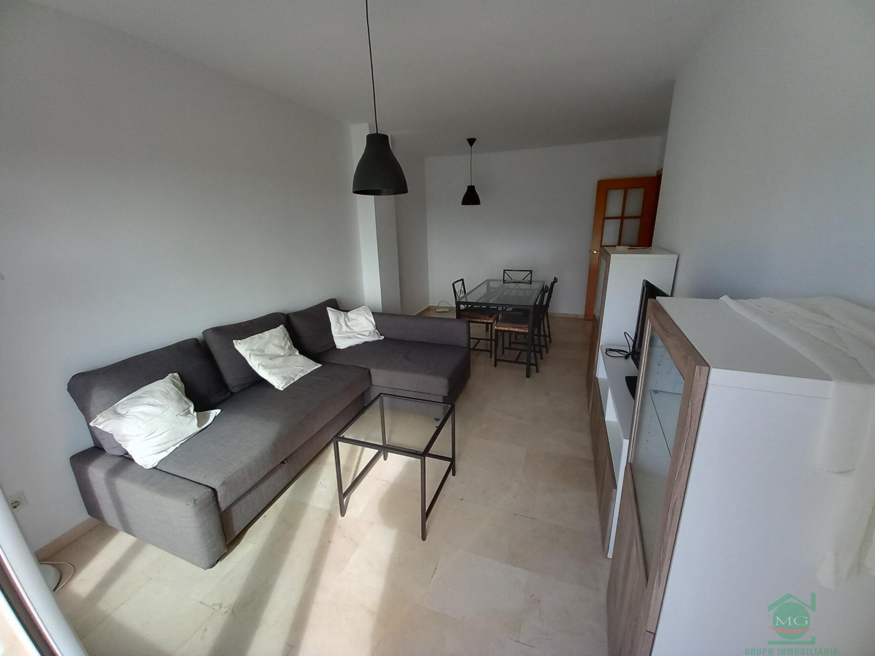 For sale of flat in La Linea de la Concepcion