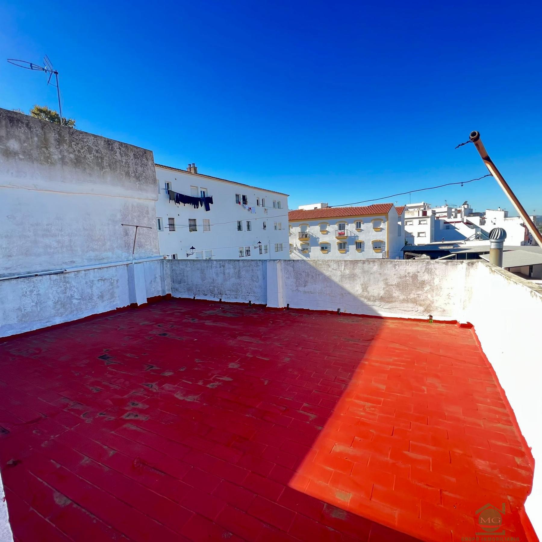 For sale of house in San Roque