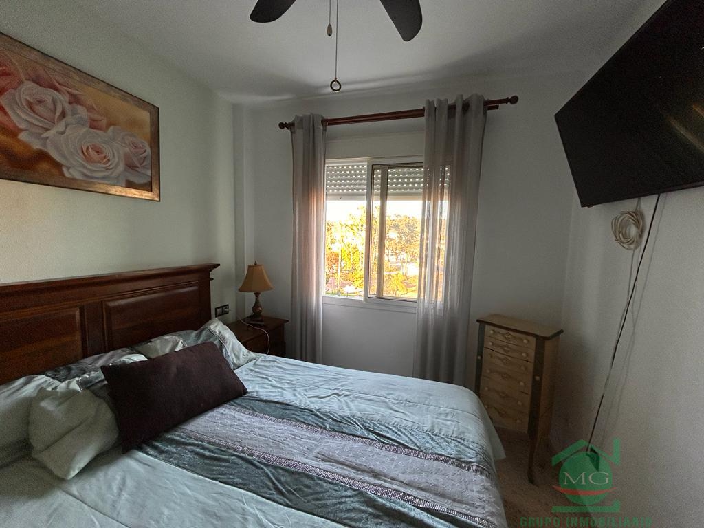 For sale of flat in Los Barrios