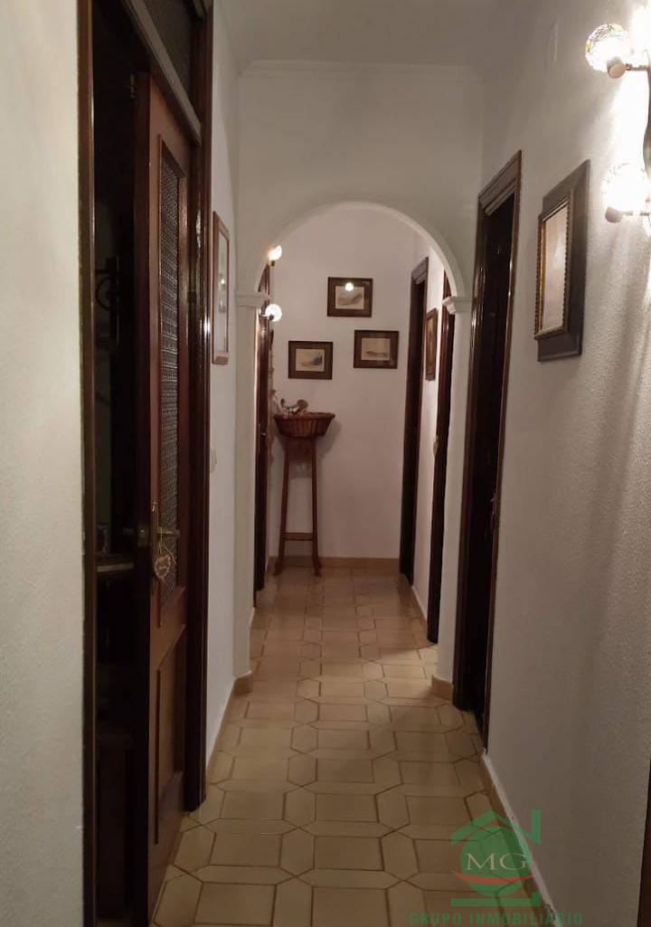 For sale of house in Los Barrios
